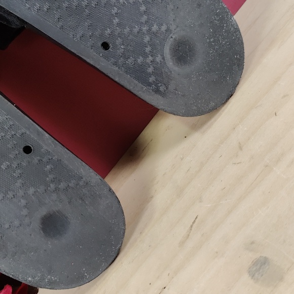 Henry Ferrera velvet slides - Picture 7 of 8